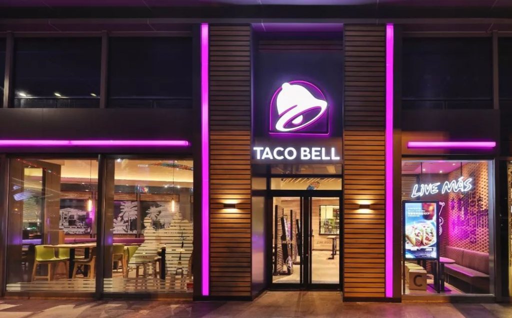 taco bell exterior 1