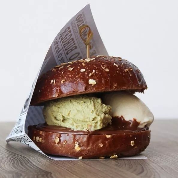 gelato burger